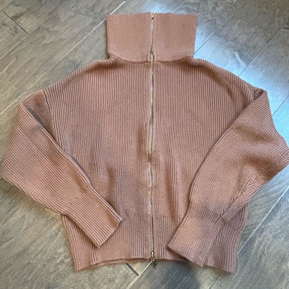 Abercrombie & Fitch Brown Ribbed Sweater w double zipper - Medium